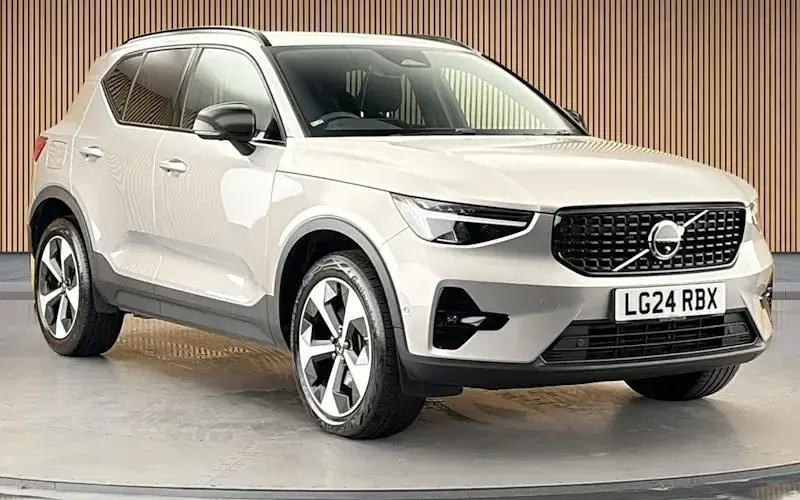 Used Volvo XC40 Plus 163 HP (119 kW) 2024 SUV