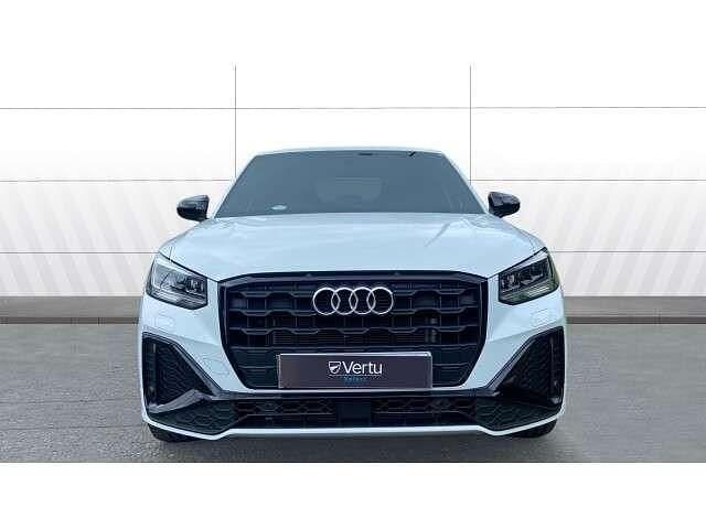 Used Audi Q2 Black Edition 150 HP (110 kW) 2023 White SUV