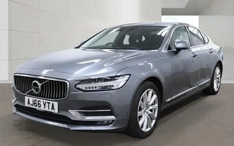 Used Volvo S90 Inscription 235 HP (172 kW) 2019 Sedan