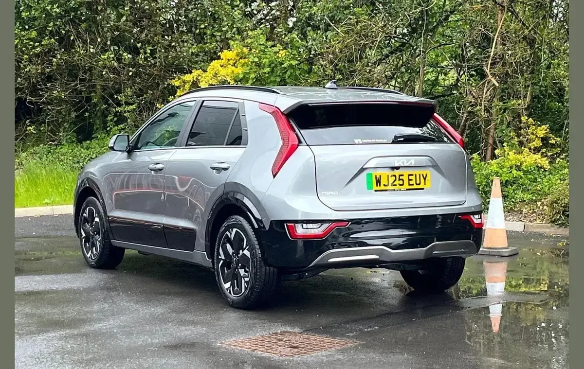 Used Kia e-Niro 150 kW (204 HP) 2025 Grey SUV