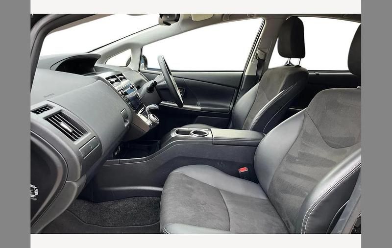 Used Toyota Prius+ 136 HP (100 kW) 2019 Galaxy black MPV