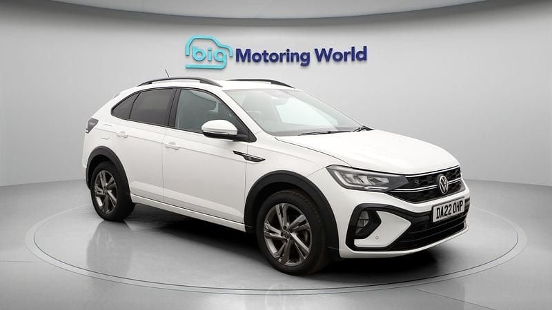 White Used 2022 VW Taigo R-line SUV | £18,600 (Fair price) - Image 1/4