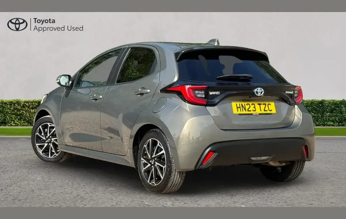 Used Toyota Yaris Design 113 HP (83 kW) 2023 Other Hatchback