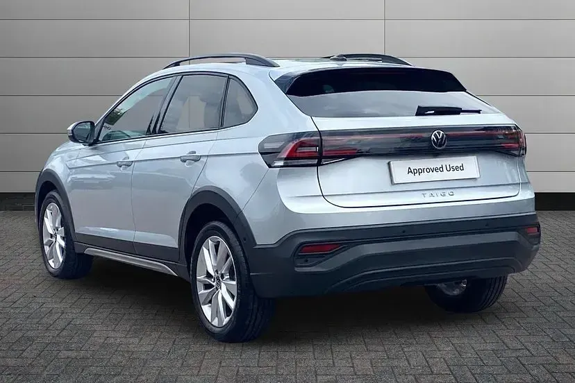Used VW Taigo Match 115 HP (84 kW) 2025 Reflex silver SUV