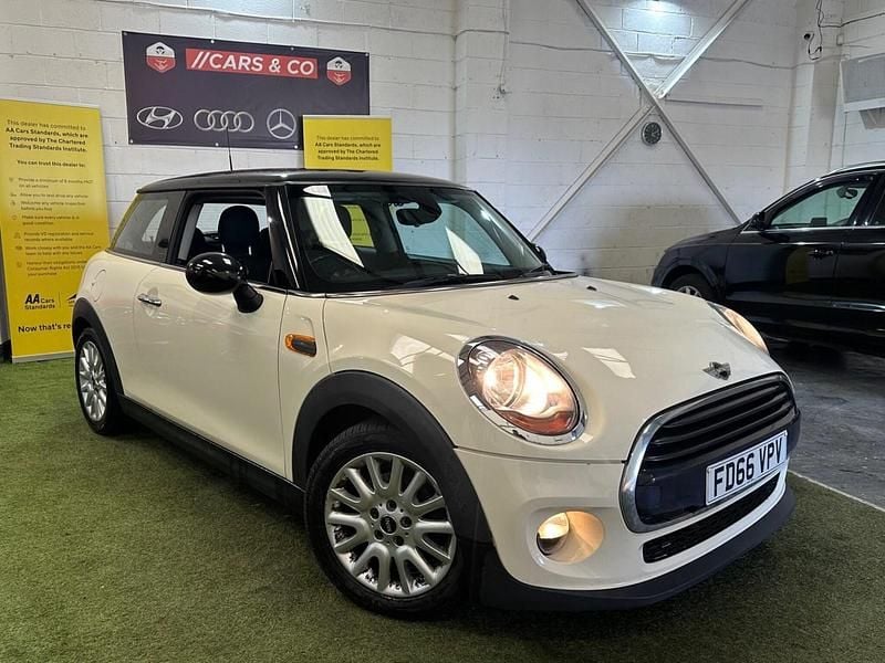 Used Mini Cooper D Hatch 116 HP (85 kW) 2016 White Hatchback