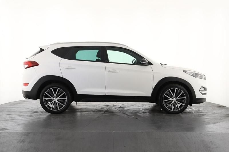 Usado Hyundai Tucson GO! 177 HP (130 kW) 2018 Branco SUV
