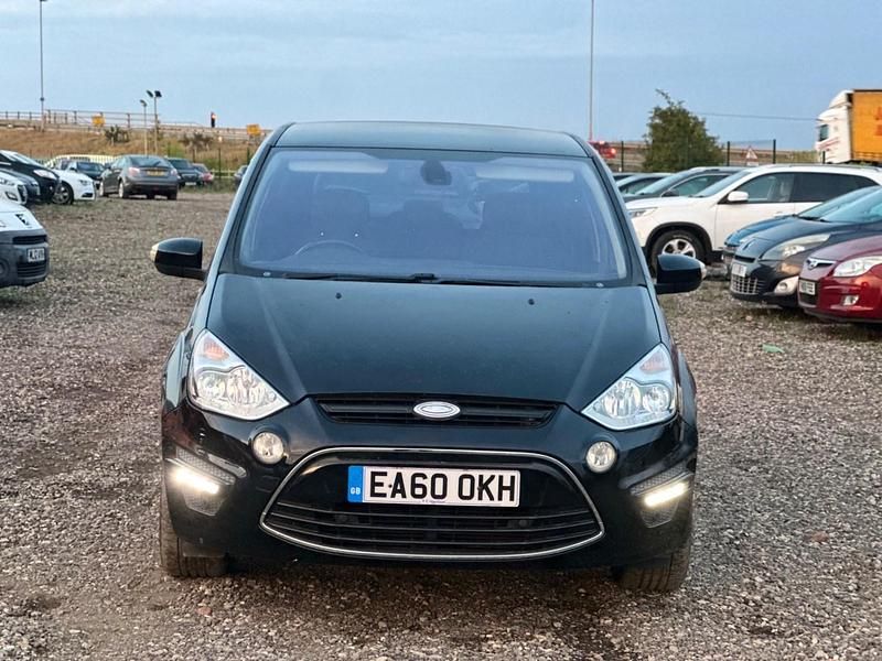 Used Ford S-MAX Titanium 140 HP (102 kW) 2010 Black MPV