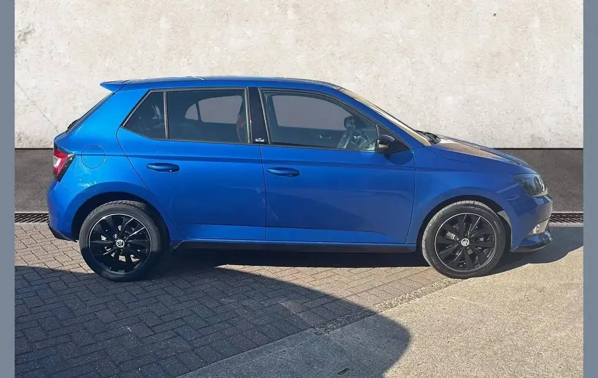 Used Skoda Fabia Monte Carlo 88 HP (64 kW) 2016 Blue Hatchback