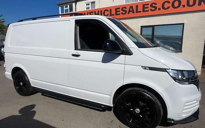 Usado VW Transporter Startline 110 HP (80 kW) 2024 Van