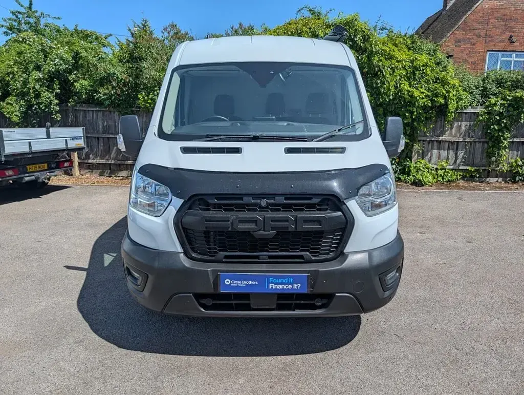 Used Ford Transit Trend 130 HP (95 kW) 2019 White Van