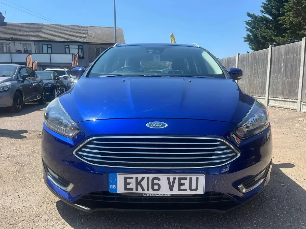 Used Ford Focus Titanium 2016 Blue Estate