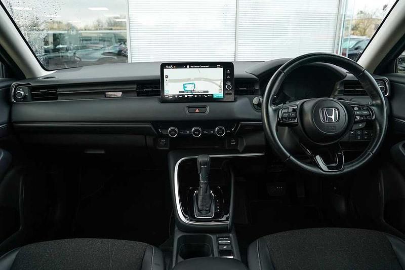 Second-hand Honda HR-V Advance 131 CP (96 kW) 2023 Negru SUV