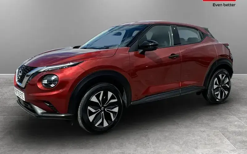 Usado Nissan Juke Acenta Premium 114 HP (83 kW) 2026 SUV