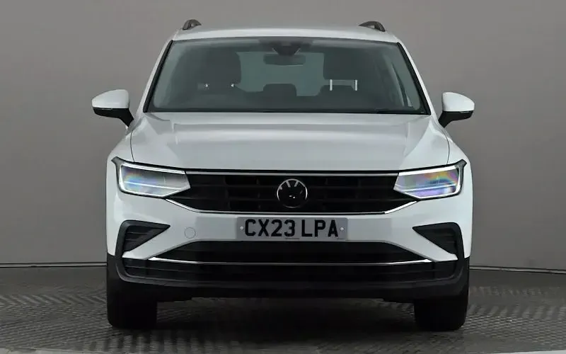 Used VW Tiguan Life 150 HP (110 kW) 2023 White SUV