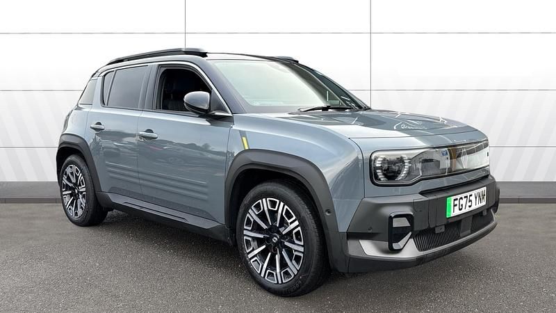 New Renault R4 Iconic 110 kW (150 HP) 2025 Estate