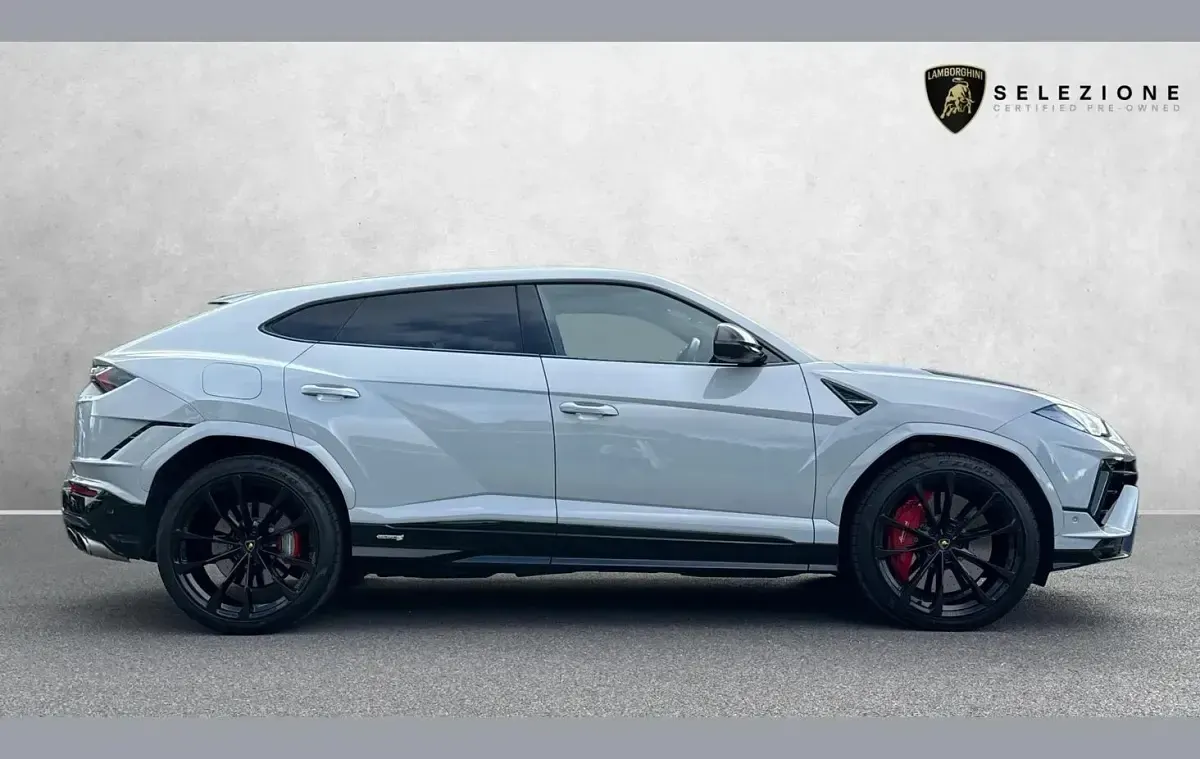 Used Lamborghini Urus 666 HP (489 kW) 2024 Grey SUV
