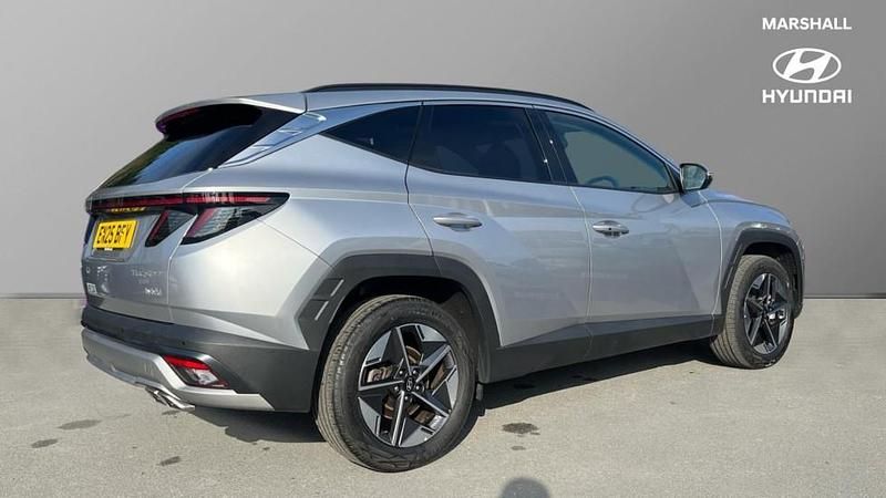 Used Hyundai Tucson Premium 215 HP (158 kW) 2025 Shimmering slvr SUV