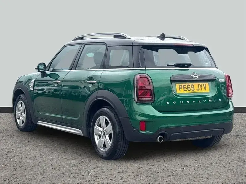 Used Mini Cooper Classic 134 HP (98 kW) 2019 Green Hatchback