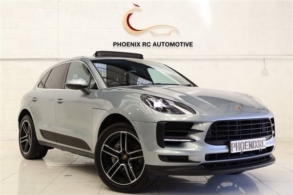 Silver Used 2019 Porsche Macan SUV | £42,599 - Image 1/1
