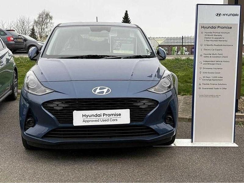 New Hyundai i10 Premium 79 HP (58 kW) 2025 Blue Hatchback