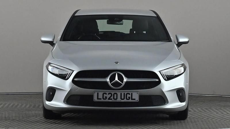 Used Mercedes A180 Executive 136 HP (100 kW) 2020 Silver Hatchback