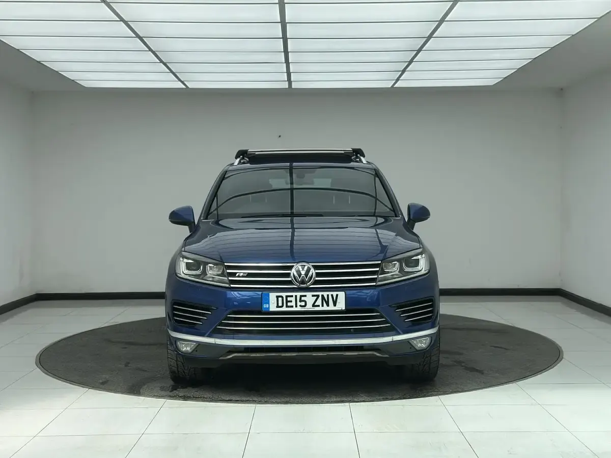Used VW Touareg R-line 262 HP (192 kW) 2015 Blue SUV
