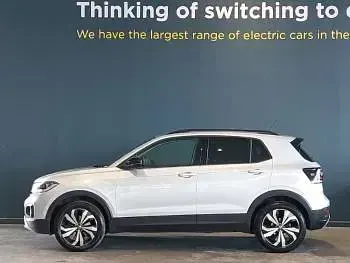 Usado VW T-Cross Black Edition 110 CV (80 kW) 2024 Plateado SUV