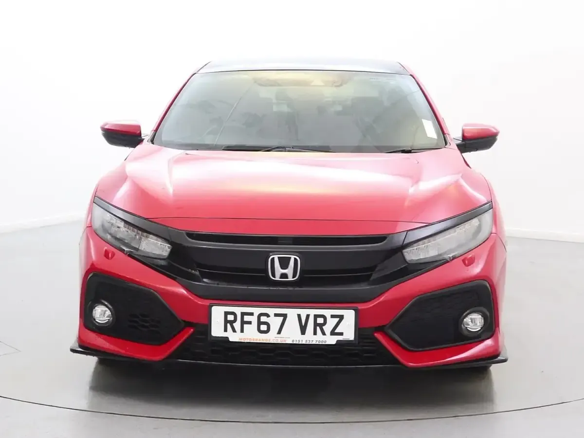 Käytetty Honda Civic Sport Plus 182 HP (133 kW) 2017 Punainen Viistoperä