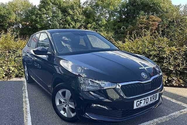 Black magic pearl effect Used 2020 Skoda Scala SE Hatchback | £12,990 (Fair price) - Image 1/4