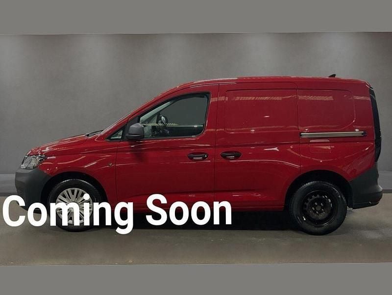 Used VW Caddy 75 HP (55 kW) 2023 Red MPV