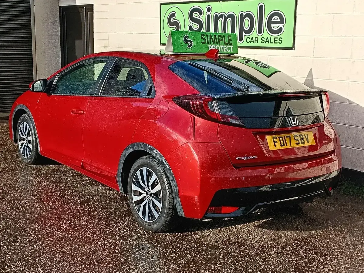 Used Honda Civic SR 120 HP (88 kW) 2017 Red Hatchback