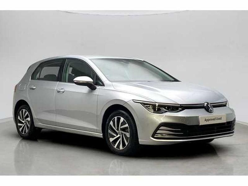 Used 2022 VW Golf VIII | £20,365 (Good price) - Image 1/4