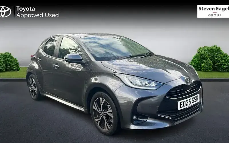 Used Toyota Yaris Design 116 HP (85 kW) 2025 Hatchback