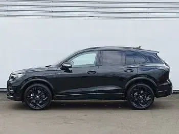 New VW Tiguan Black Edition 150 HP (110 kW) 2025 Black SUV