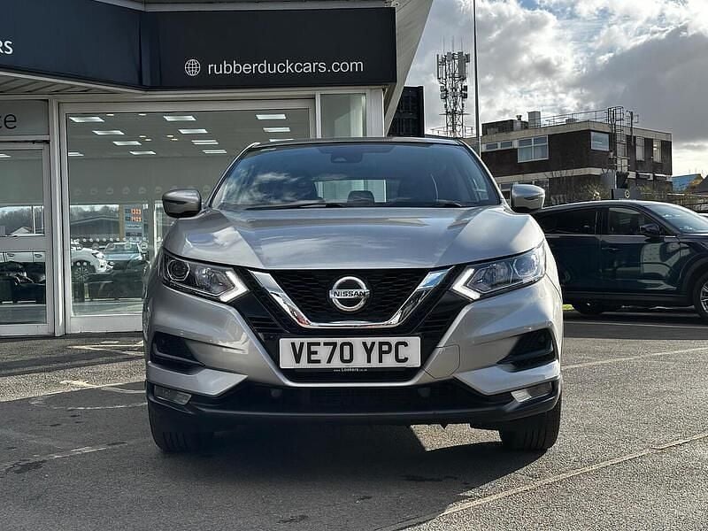 Used Nissan Qashqai Acenta Premium 2021 Silver SUV