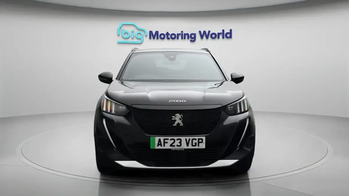 Used Peugeot e-2008 GT 100 kW (136 HP) 2023 Black SUV