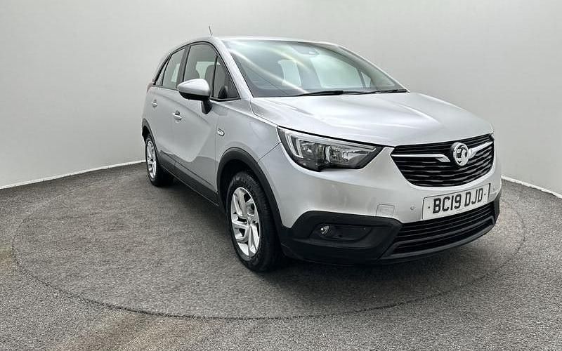Used Vauxhall Crossland X S 110 HP (80 kW) 2019 Silver SUV