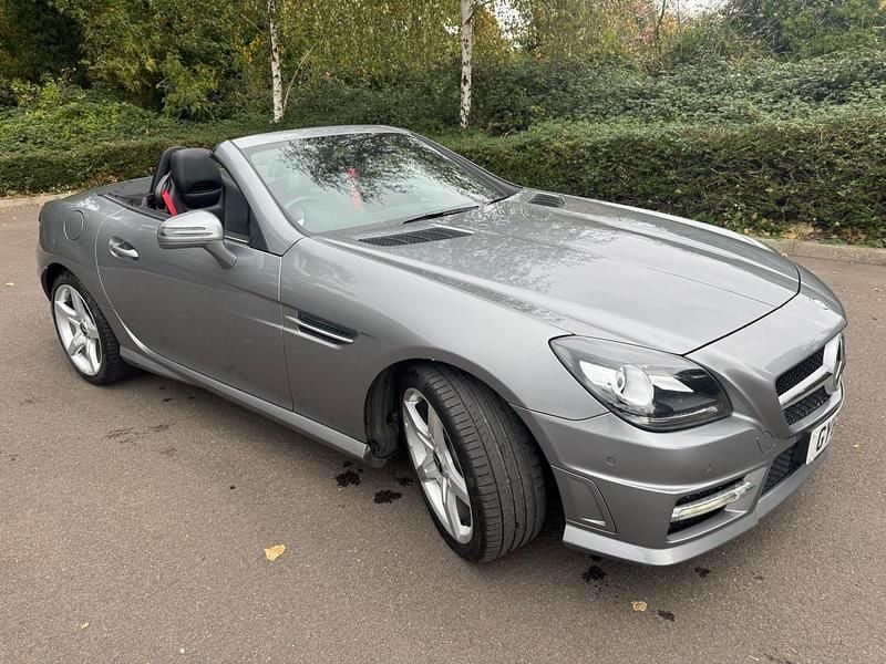 Palladium silver Used 2011 Mercedes SLK200 AMG Cabriolet | £8,299 (Fair price) - Image 1/4