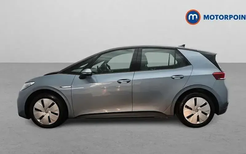 Used VW ID.3 Pro 106 kW (145 HP) 2022 Blue Hatchback