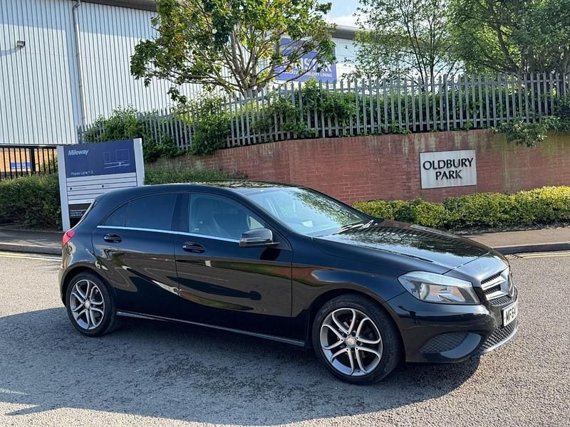 Used Mercedes A180 2014 Black Hatchback
