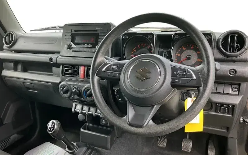 Gebraucht Suzuki Jimny SZ4 102 PS (75 kW) 2019 Schwarz SUV