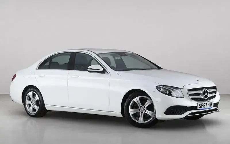 Used Mercedes E220 SE 194 HP (142 kW) 2017 Sedan