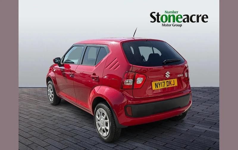 Used Suzuki Ignis SZ3 90 HP (66 kW) 2017 Red SUV