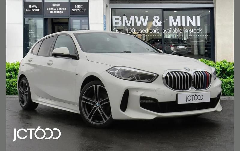 Used BMW 118 M Sport 147 HP (108 kW) 2020 White Hatchback