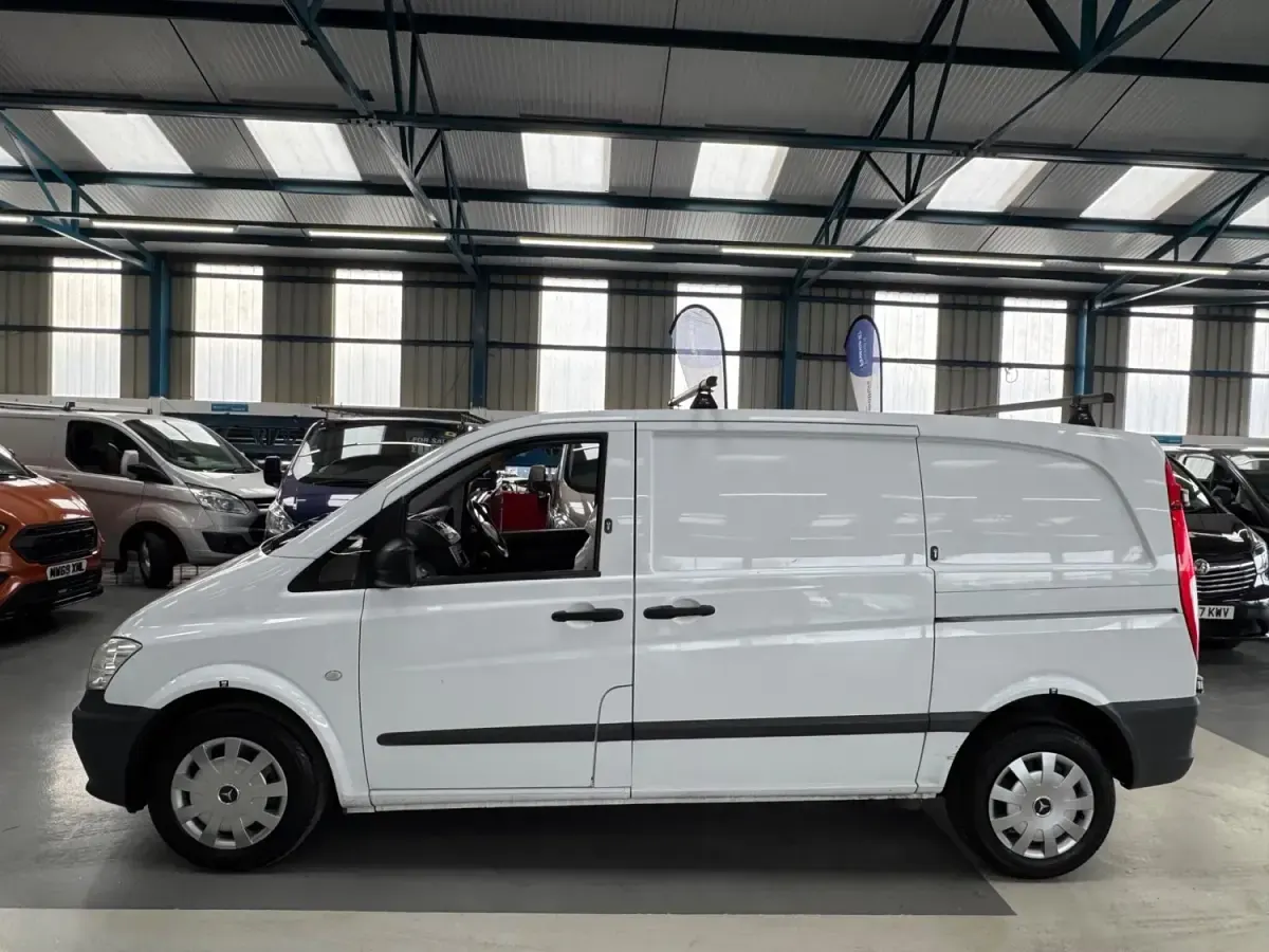 Usado Mercedes Vito 2014 Branco Van