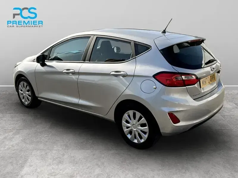Used Ford Fiesta Trend 2023 Moondust silver (premium colour) Hatchback