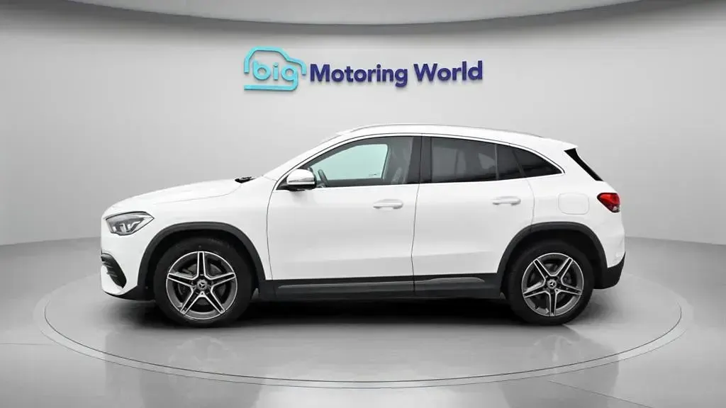 Used Mercedes GLA250 Premium 259 HP (190 kW) 2022 White SUV