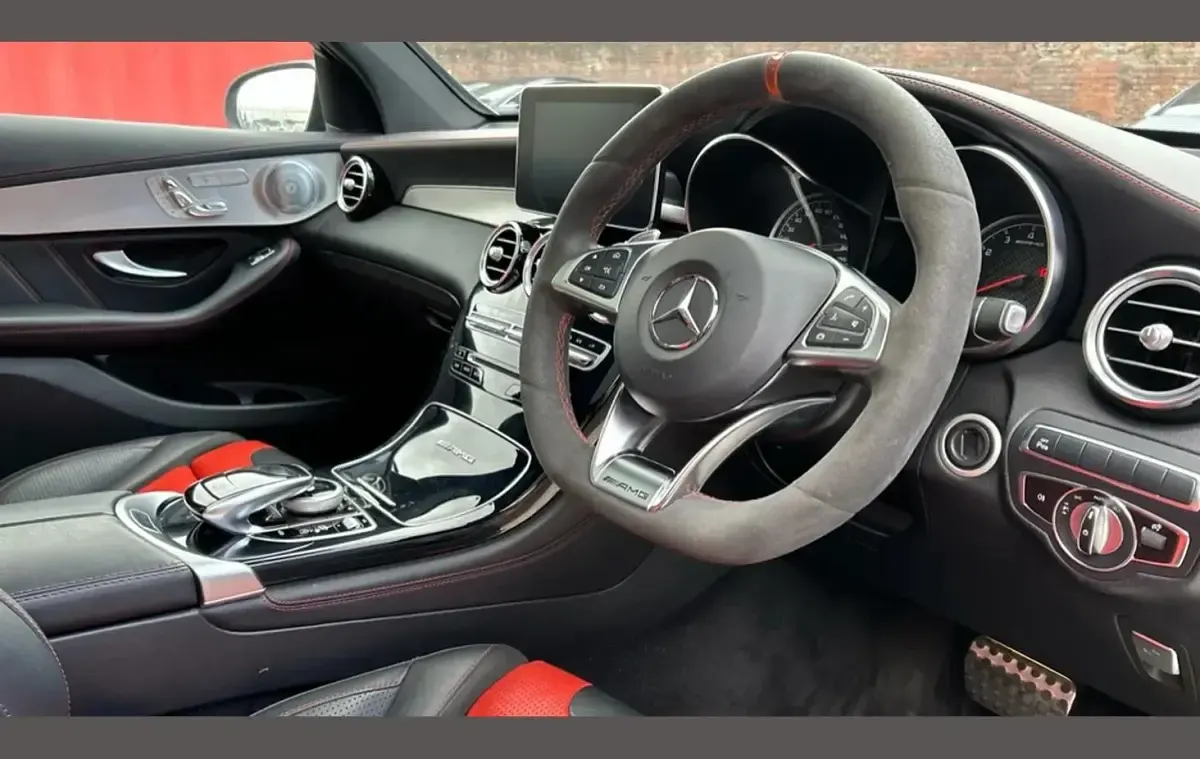 Used Mercedes GLC63 AMG Premium 476 HP (350 kW) 2019 Selenite grey metallic SUV