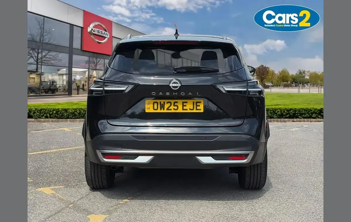 Used Nissan Qashqai N-Connecta 155 HP (114 kW) 2025 Black SUV