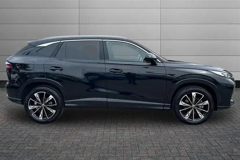 Used MG HS Trophy 169 HP (124 kW) 2024 Black pearl SUV